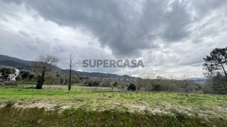 Terreno para venda em Ponte de Lima, Portugal — 62 000 €