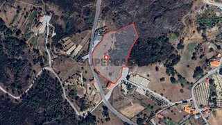 Terreno em Sernancelhe · 10 400 m² · 14 000 €