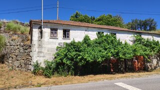 Terreno em Vila Real · 2000 m² · 110 000 €