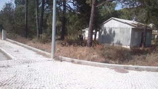 Land for sale in Sesimbra, Portugal — €280,000