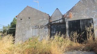 Terreno para venda em Torres Novas, Portugal — 28 000 €