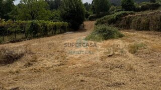 Terreno para venda em Arcos de Valdevez, Portugal — 62 000 €