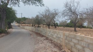 Terreno em Albufeira · 4600 m² · 75 000 €
