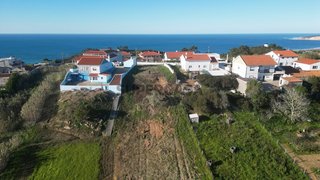 Land for sale in Nazaré, Portugal — €140,000