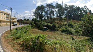Terreno para venda em Santa Maria da Feira, Portugal — 140 000 €
