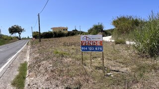 Land for sale in Óbidos, Portugal — €27,000