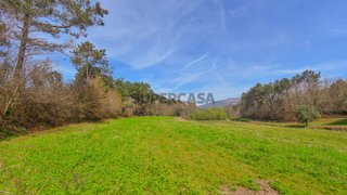 Terreno para venda em Valença, Portugal — 99 000 €