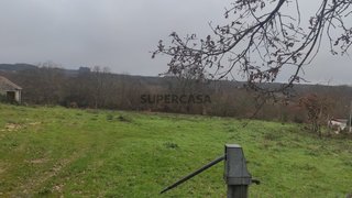 Terreno para venda em Chaves, Portugal — 97 000 €