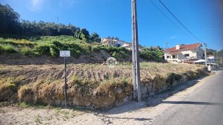 Terreno para venda em Felgueiras, Portugal — 65 000 €