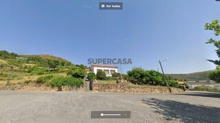 Terreno · 2700 m² · 8000 €