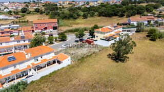 Terreno para venda em Caldas da Rainha, Portugal — 92 500 €