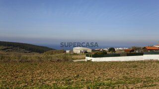 Land for sale in Lourinhã, Portugal — €215,000