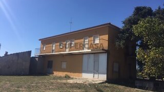 Land for sale in Santiago do Cacém, Portugal — €550,000
