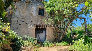 Land for sale in Monchique, Portugal — €215,000