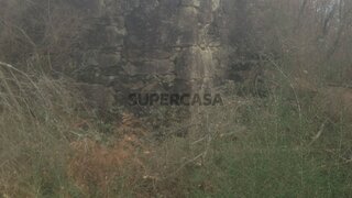 Land for sale in Arcos de Valdevez, Portugal — €90,000