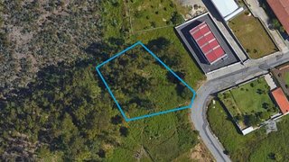 Land for sale in Santa Maria da Feira, Portugal — €95,000