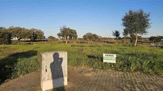 Terreno · 303 m² · 35 000 €