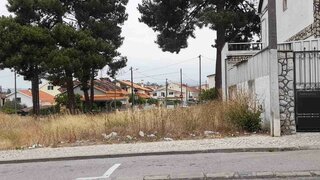 Land for sale in Sesimbra, Portugal — €78,000