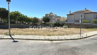Land for sale in Faro, Portugal — €230,000