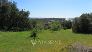 Land for sale in Loulé, Portugal — €130,000