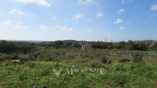 Terreno de 11 120 m² em Faro