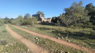 Terreno de 12 200 m² em Loulé