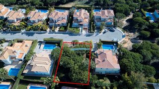 Land for sale in Loulé, Portugal — €1,575,000