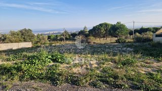Land for sale in Vila Franca de Xira, Portugal — €82,950
