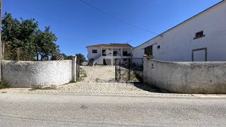 Land for sale in Alenquer, Portugal — €2,200,000