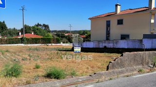 Terreno em Leiria · 700 m² · 40 000 €