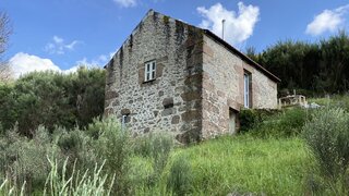 Land for sale in Seia, Portugal — €80,000
