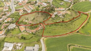 Land for sale in Vila Nova de Famalicão, Portugal — €820,500