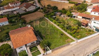 Terreno em Vila Nova de Gaia · 629 m² · 129 000 €