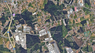 Land for sale in Vila Nova de Gaia, Portugal — €371,000