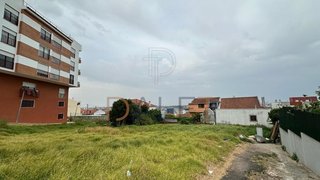 Land for sale in Amadora, Portugal — €85,000