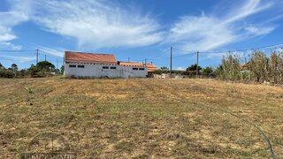 Land for sale in Sesimbra, Portugal — €280,000