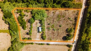 Land for sale in Lourinhã, Portugal — €61,000