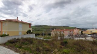 Land for sale in Alenquer, Portugal — €63,250