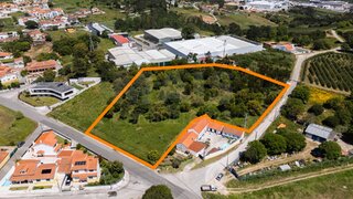 Land for sale in Óbidos, Portugal — €195,000