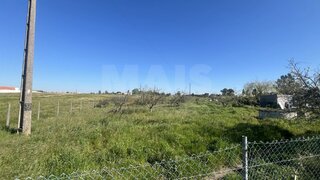 Land for sale in Benavente, Portugal — €89,000