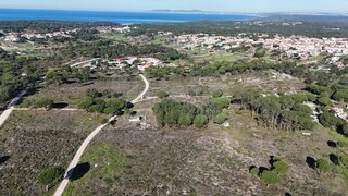 Land for sale in Sesimbra, Portugal — €990,000