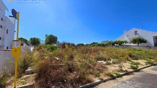 Land for sale in Loures, Portugal — €181,800