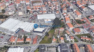 Land for sale in Vila Nova de Gaia, Portugal — €490,000