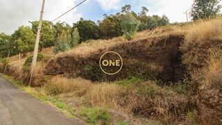Terreno em Santa Cruz · 4299 m² · 214 950 €