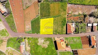 Land for sale in Calheta (Madeira), Portugal — €110,000