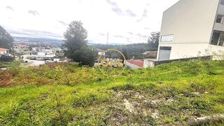 Land for sale in Paredes, Portugal — €198,000