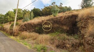 Land for sale in Santa Cruz, Portugal — €214,950
