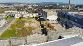 Land for sale in Vila Nova de Famalicão, Portugal — €535,000