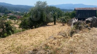 Land for sale in Valença, Portugal — €17,500