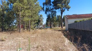 Land for sale in Palmela, Portugal — €86,000